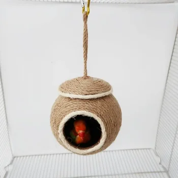 Тъкане от веревочной черупката Хамстер Стълбище ръчно изработени Папагал Отглеждане на кокосови орехи Протеин Играчка Конопено bird ' s nest