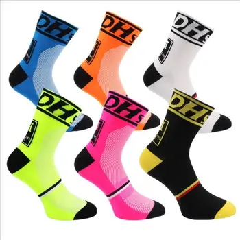 1 чифт абсорбираща потта велосипедни чорапи, дезодорант за спорт на открито, колоездене, чорапи, дишащи памучни спортни чорапи за състезания