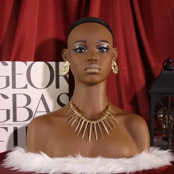 Реалистичен афро-женски манекен, на главата-муляж, бюст, глави на кукли-манекени от PVC, на раменете си за перуки, шапки, Златар витрина.
